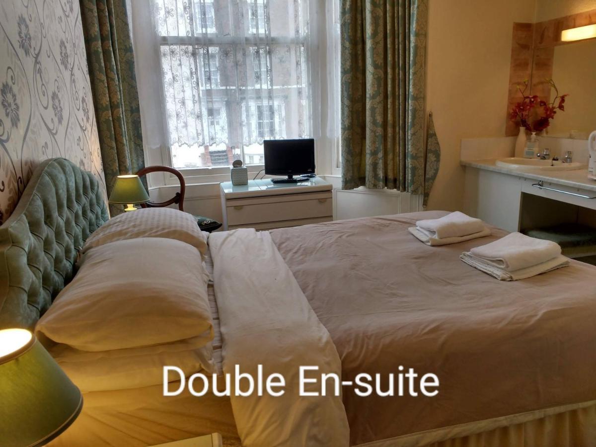The Arran Hotel Scarborough Room photo